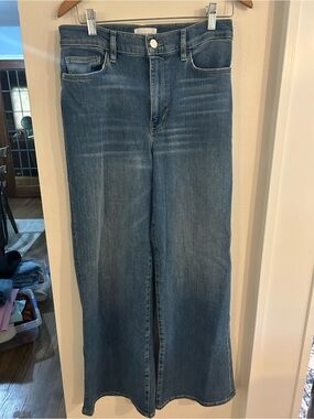 Frame Le Slim Palazzo Jeans, high waisted and subtle wide-leg flare, size 30